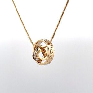 Chic Gold Heart Pendant Necklace